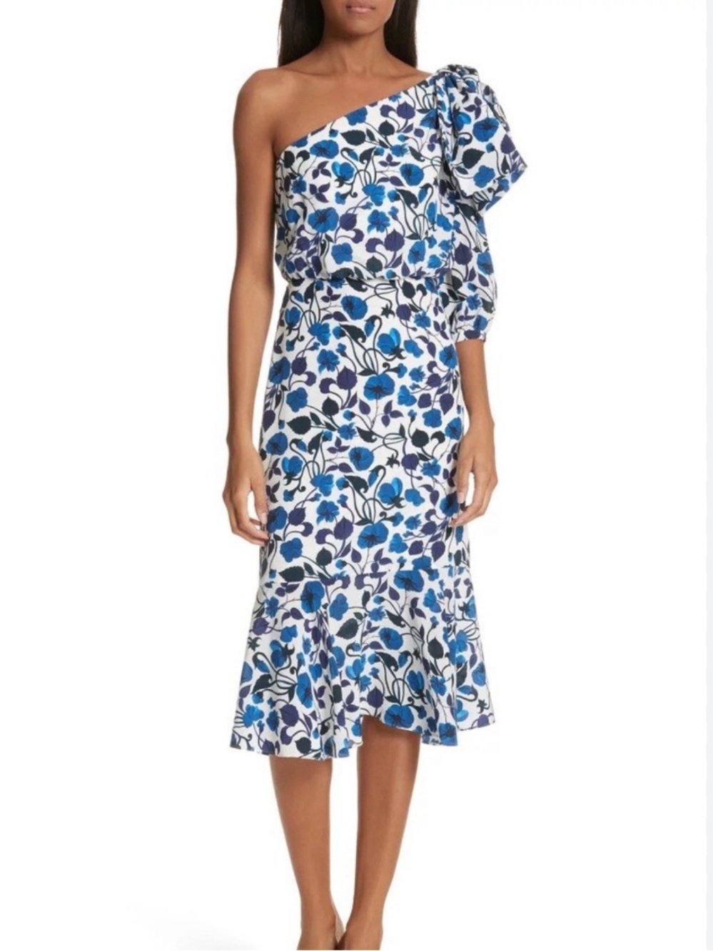 Saloni Silk Juliet Dress in Forget Me Not - Picture 2 of 6